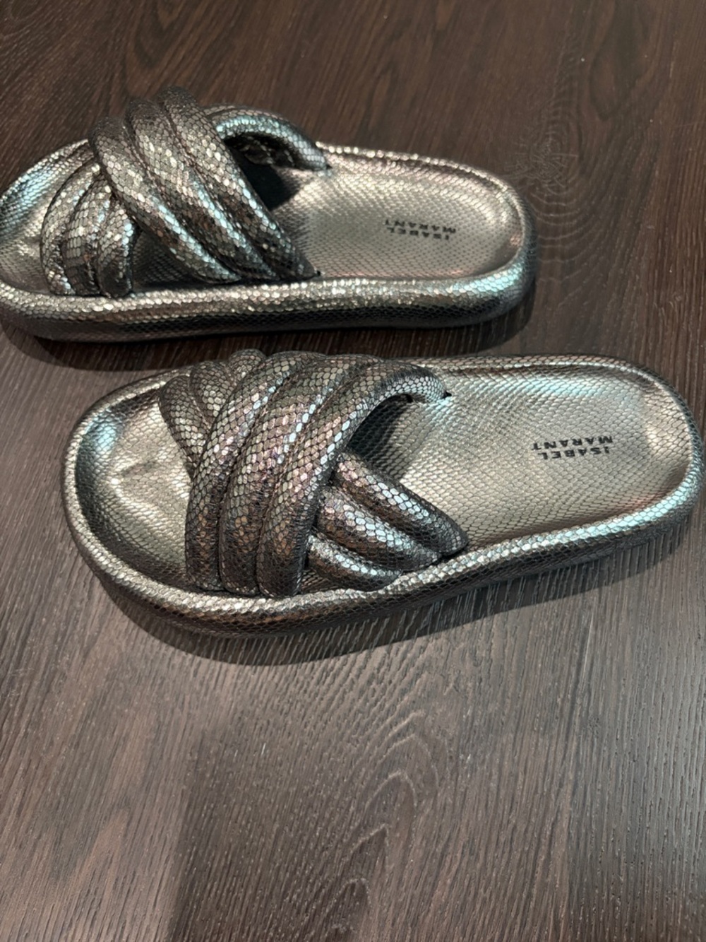 Isabel Marant Silver “Niloo” Leather Slides Loud Instagram Cross-Strap Slides - Picture 2 of 4
